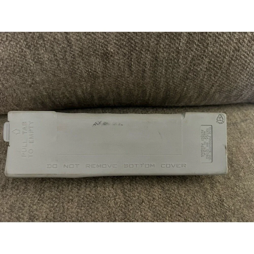 FranklinCovey Classic 7-Hole Paper Punch - EUC